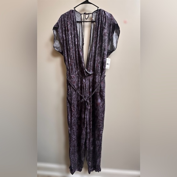 NEW Free People Universal Surplice Jumpsuit Night Combo Purple Paisley Women’s L - Picture 5 of 15